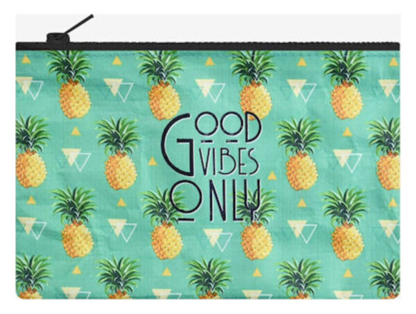 oie_S1mWyHM1HIGk LEGAMI ΚΑΣΕΤΙΝΑΝΕΣΕΣΕΡ ZIPPER FUNKY-POUCH0029